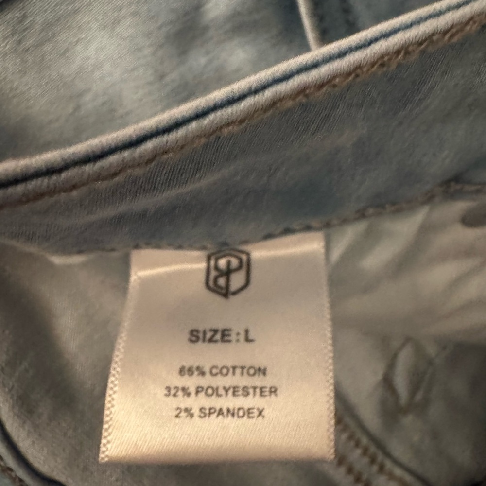 Primitive Light Wash Frayed Hem Stretchy Denim Shorts - Picture 5 of 5